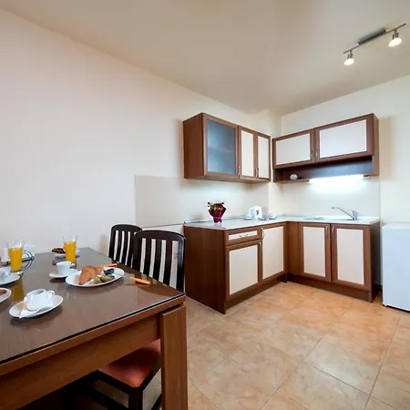 אתר נופש Aurelia Complex