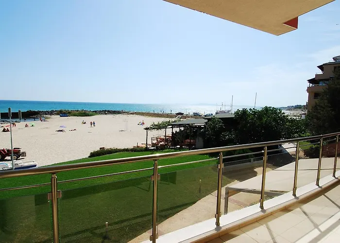 Aurelia Complex Rawda